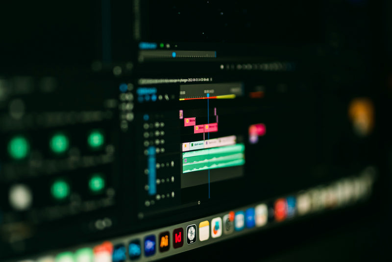 MONTEUR AUDIOVISUEL